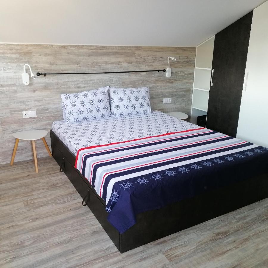 Apartments Dona Chernomorets Bagian luar foto