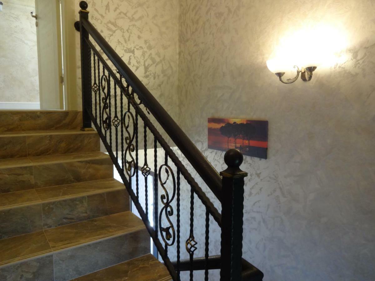 Apartments Dona Chernomorets Bagian luar foto